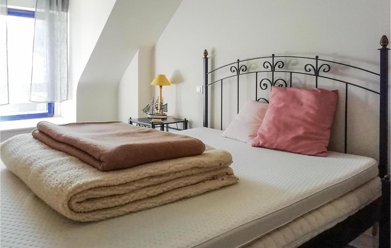 Lovely Home In Cadouarn With Wifi Сене Экстерьер фото